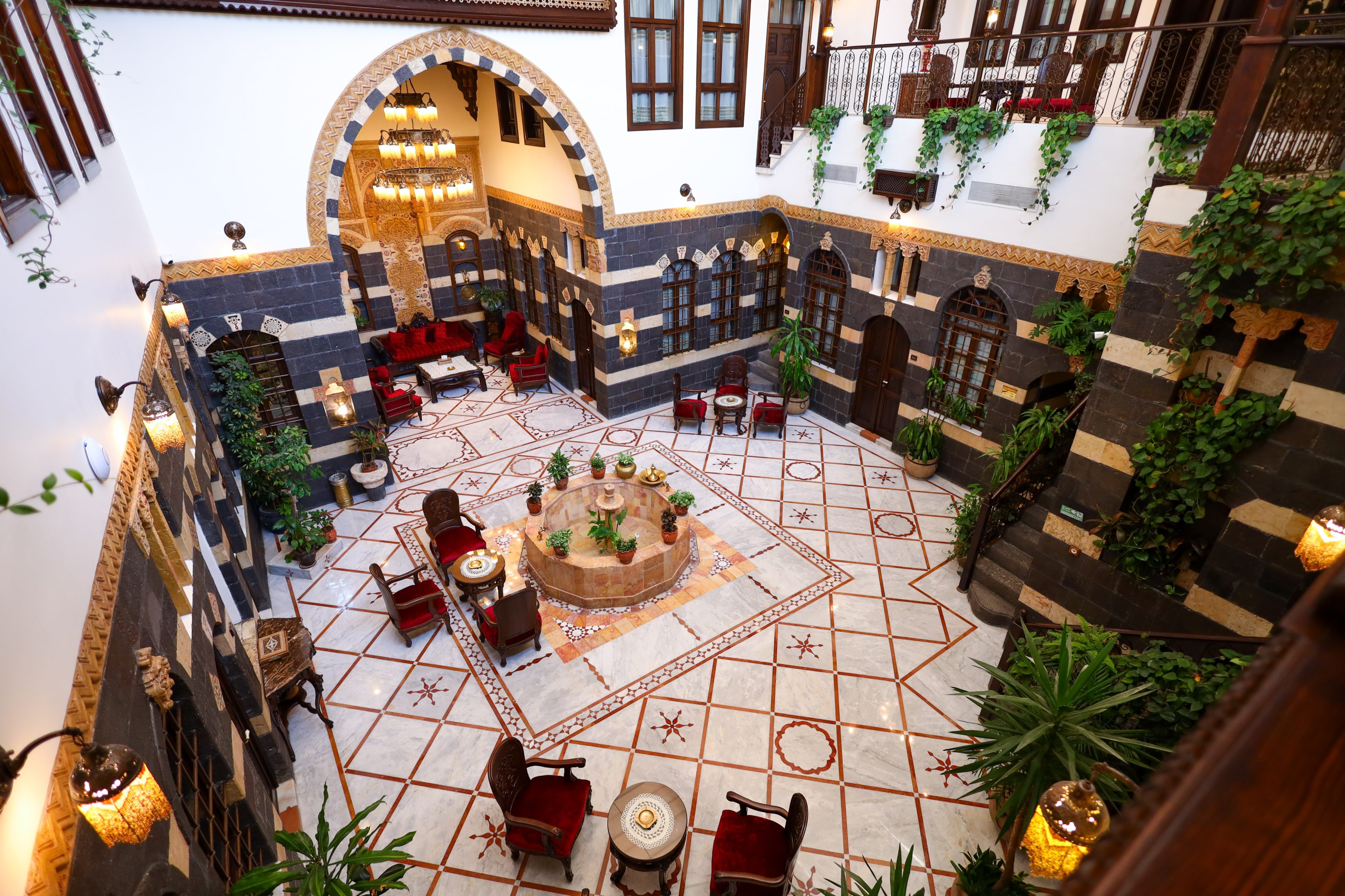 SHARIF HOUSE Handcrafted Travels